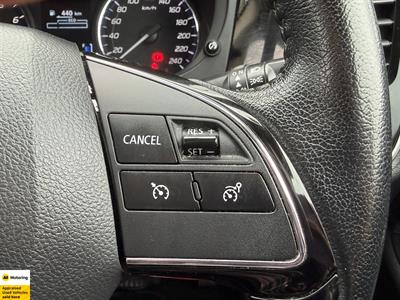 2022 Mitsubishi Outlander - Thumbnail