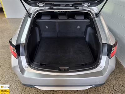 2020 Toyota Corolla - Thumbnail