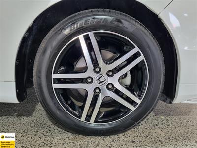 2015 Honda Odyssey - Thumbnail