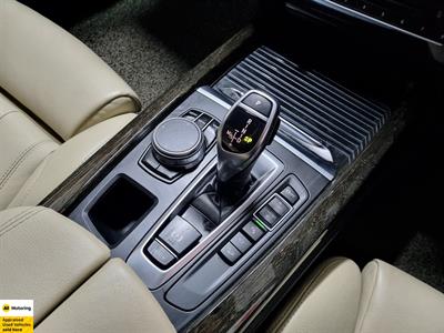 2018 BMW X5 - Thumbnail