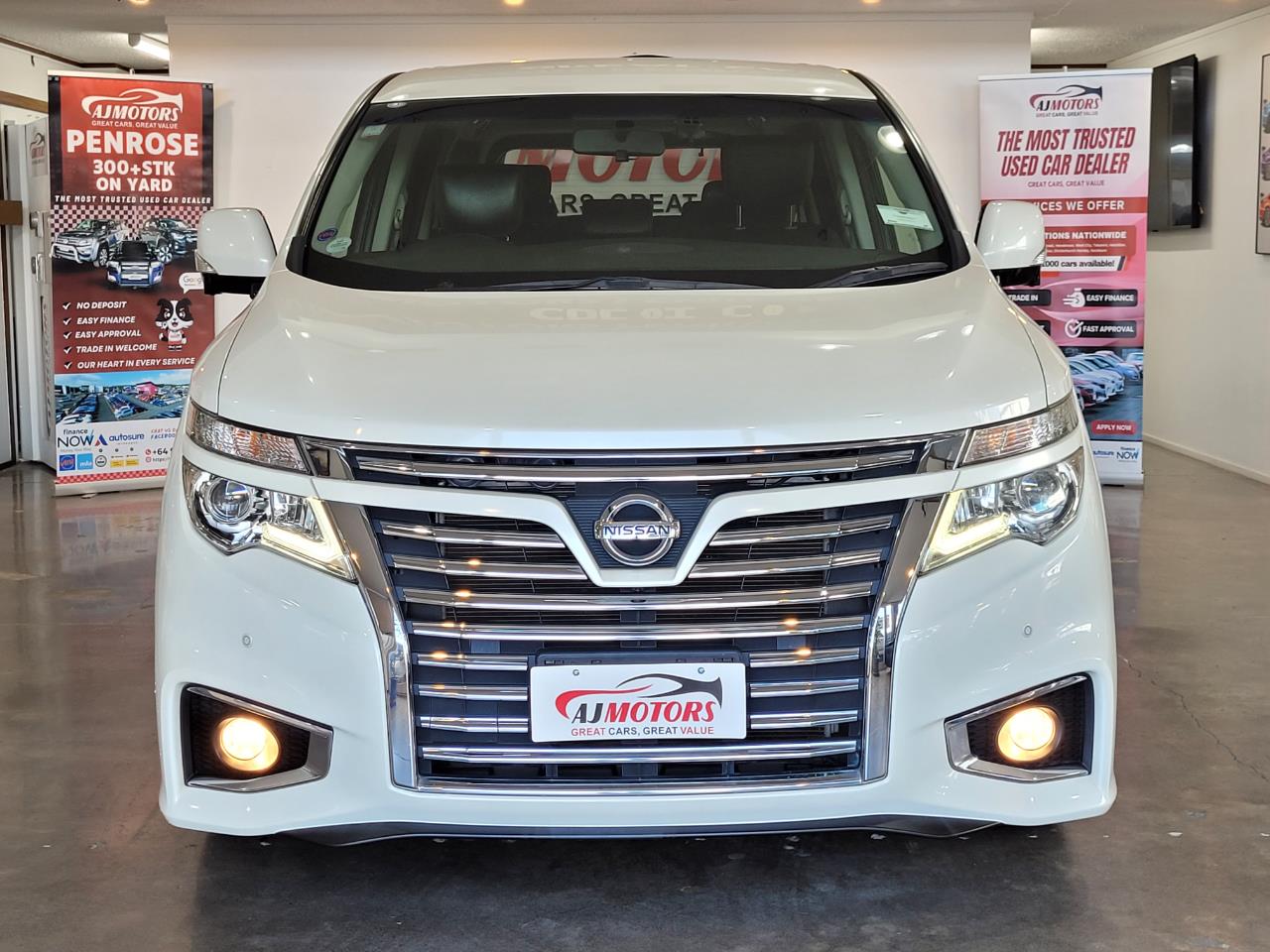 2017 Nissan Elgrand