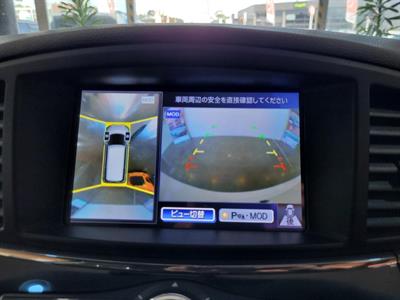 2017 Nissan Elgrand - Thumbnail