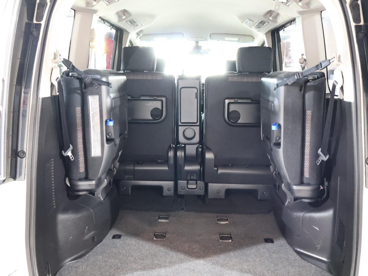 2015 Nissan Serena