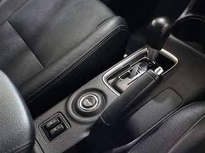 2013 Mitsubishi Outlander - Thumbnail