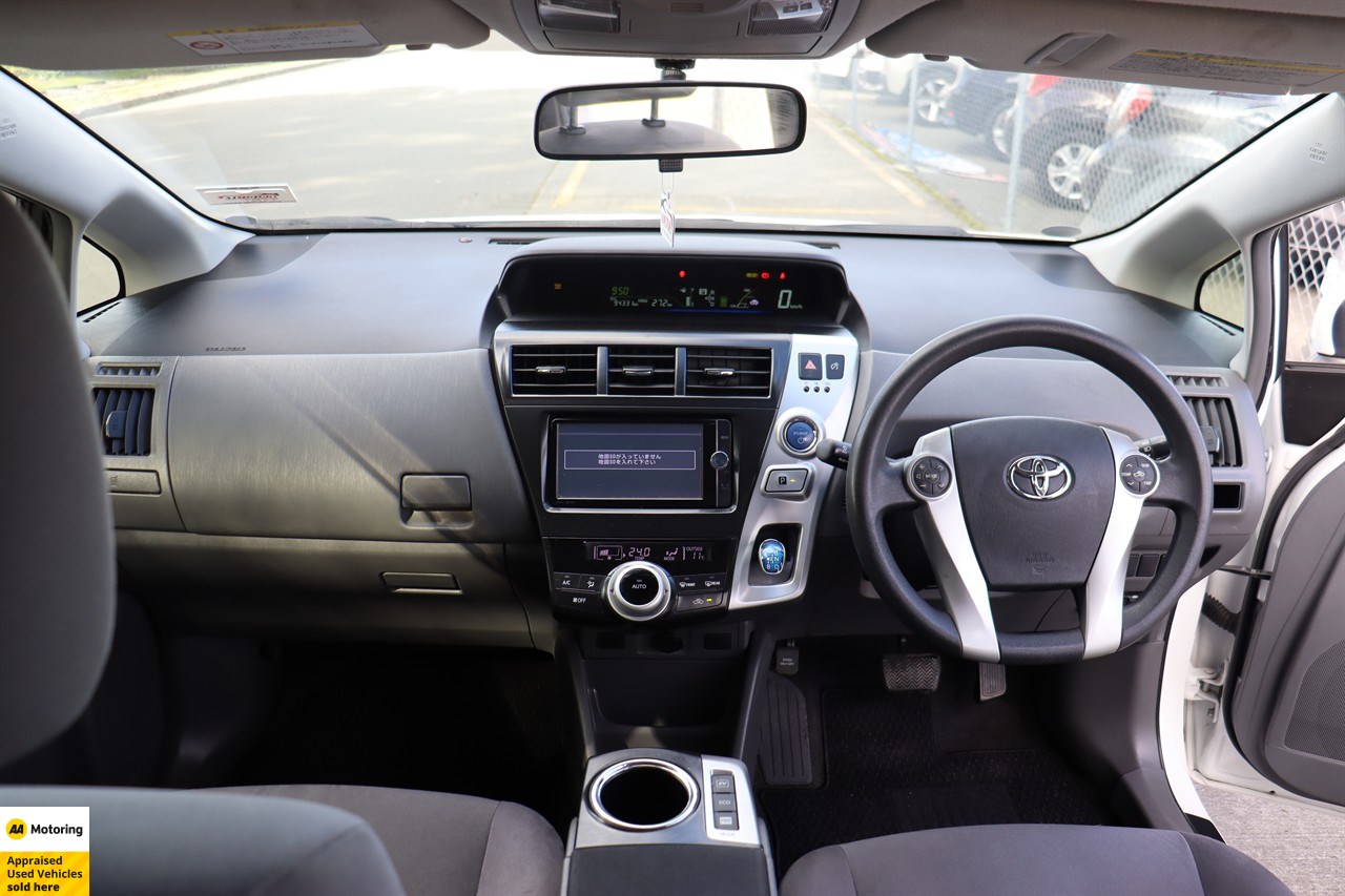 2012 Toyota Prius Alpha