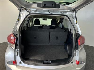 2014 Toyota Ractis - Thumbnail