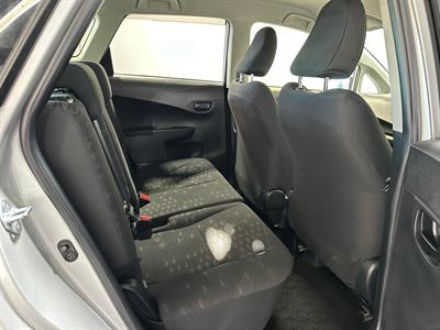 2014 Toyota Ractis - Thumbnail