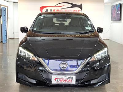 2020 Nissan Leaf - Thumbnail