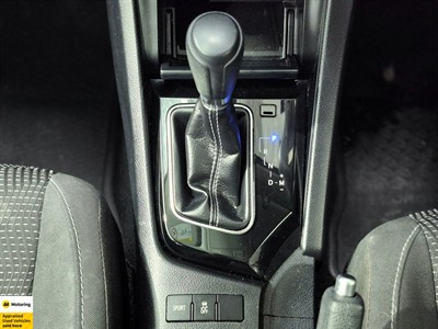 2018 Toyota Corolla - Thumbnail