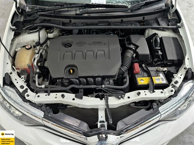 2018 Toyota Corolla - Thumbnail