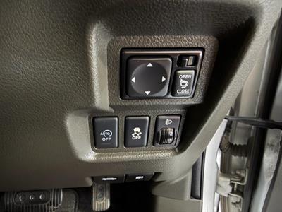 2015 Nissan Cube - Thumbnail