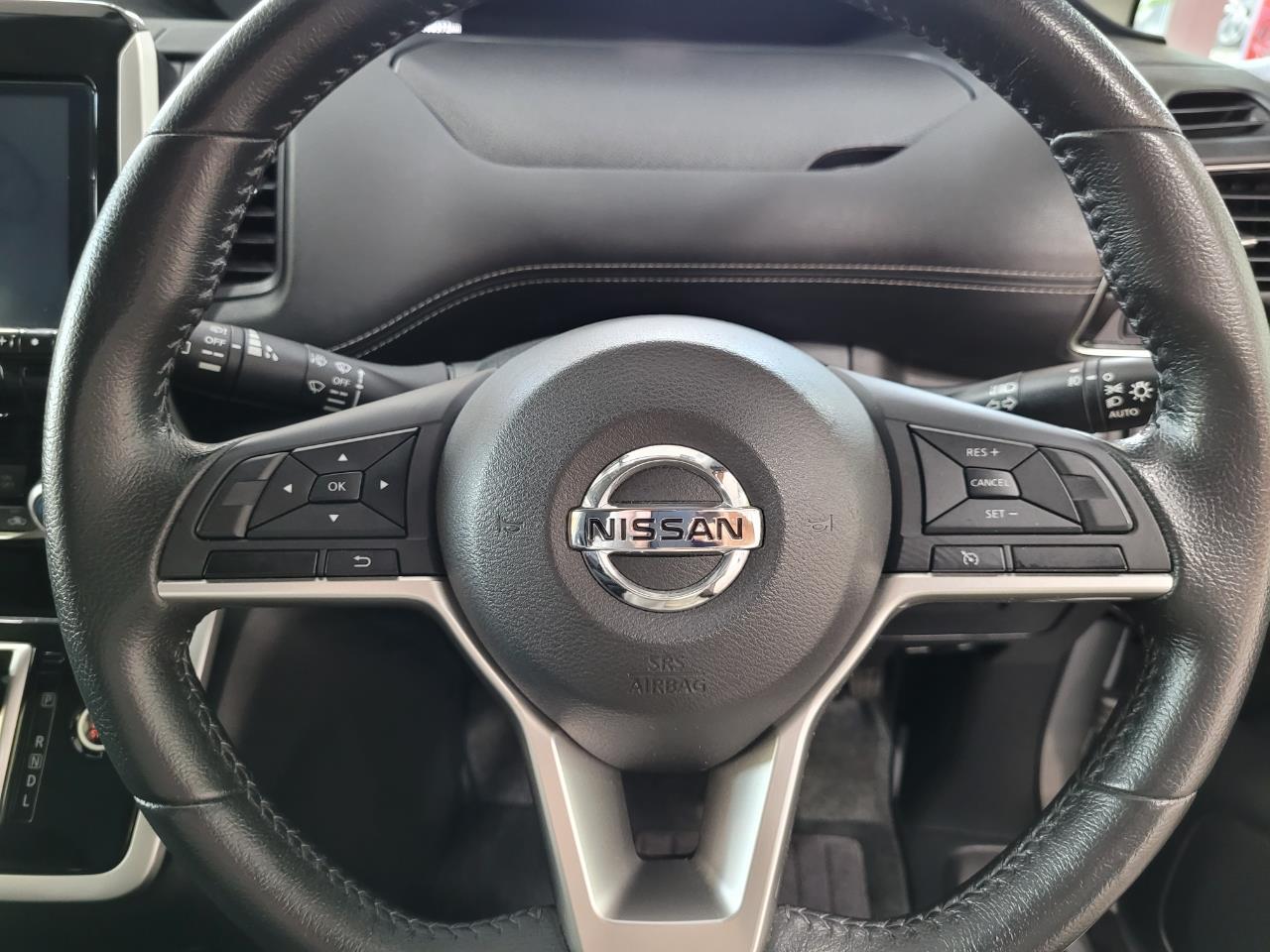 2016 Nissan Serena