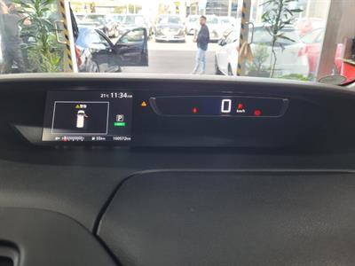 2016 Nissan Serena - Thumbnail