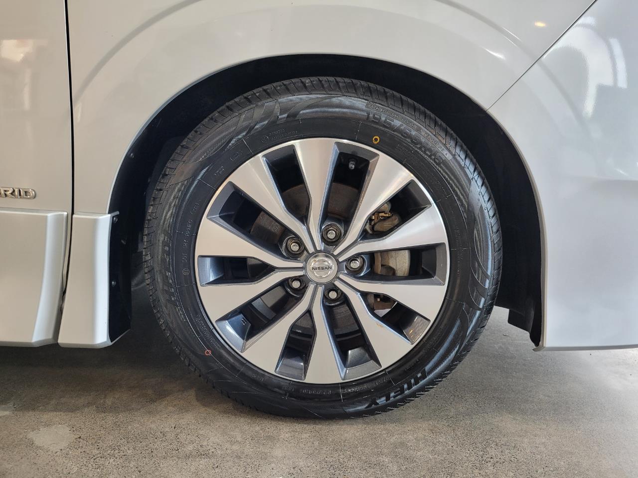2016 Nissan Serena
