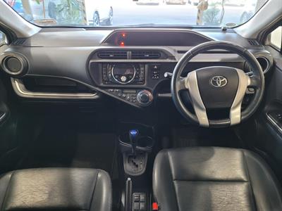 2014 Toyota Aqua - Thumbnail
