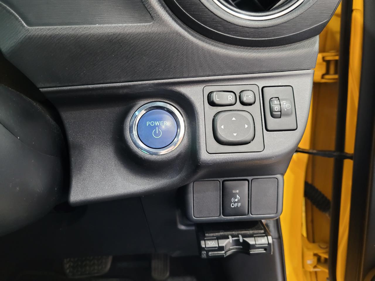 2014 Toyota Aqua