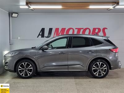 2021 Ford Escape - Thumbnail