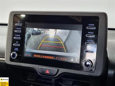 2020 Toyota Yaris - Thumbnail