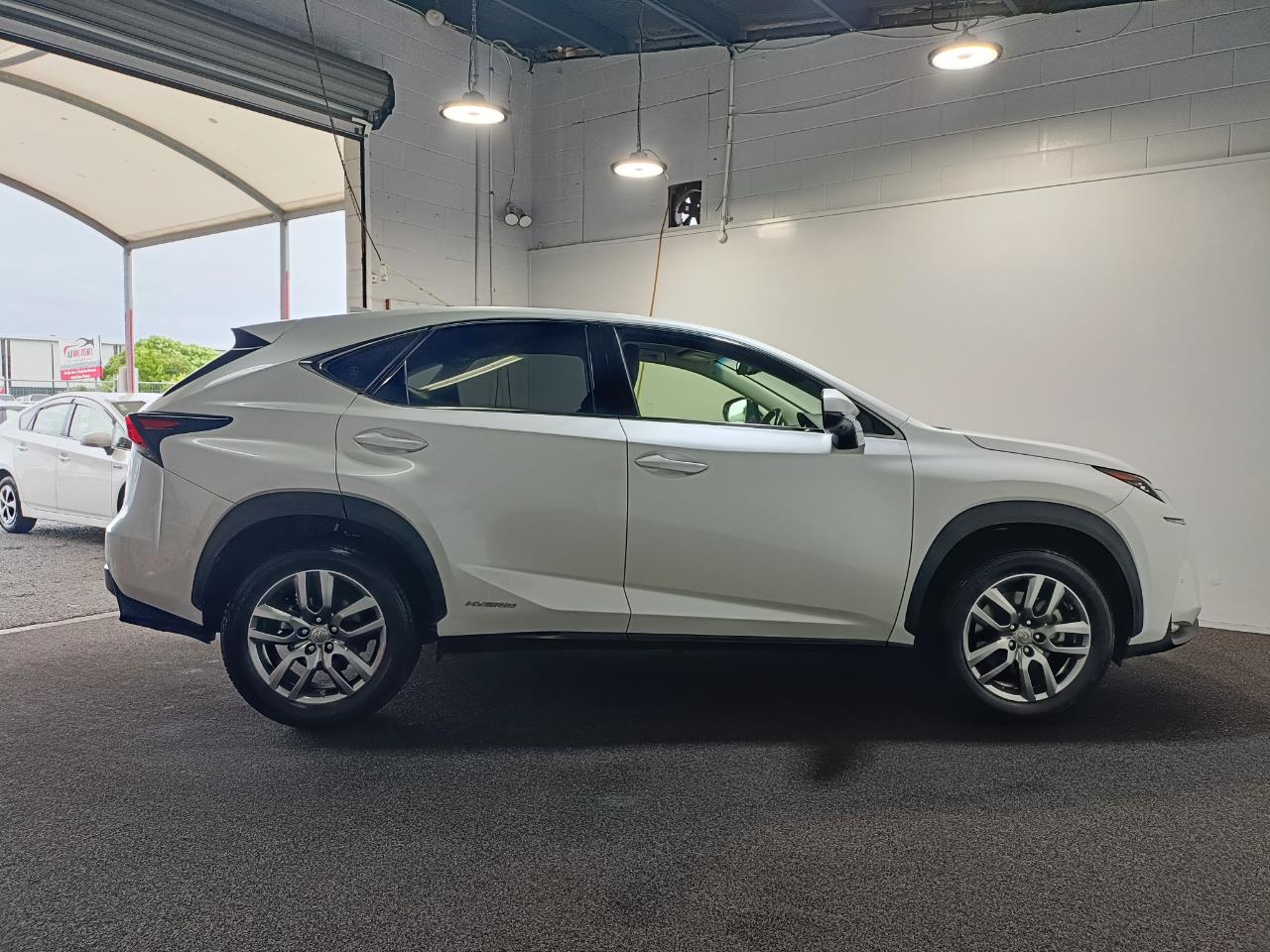 2015 Lexus NX 300h