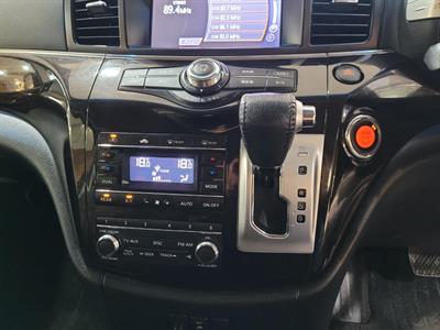 2012 Nissan Elgrand - Thumbnail