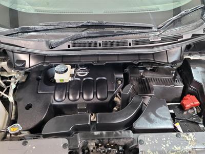 2012 Nissan Elgrand - Thumbnail