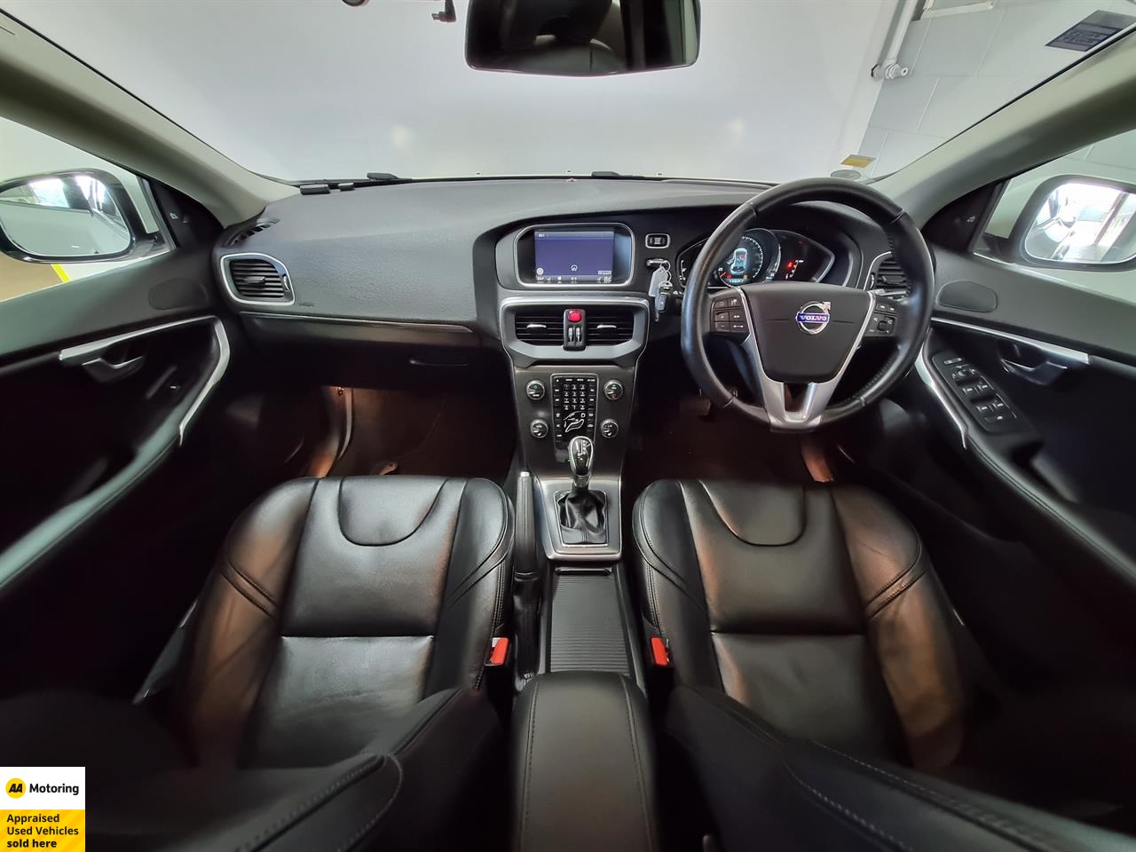2014 Volvo V40