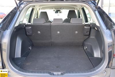 2021 Toyota RAV4 - Thumbnail