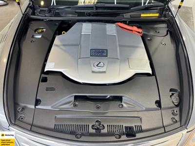 2012 Lexus LS 600 - Thumbnail