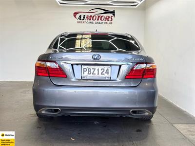 2012 Lexus LS 600 - Thumbnail