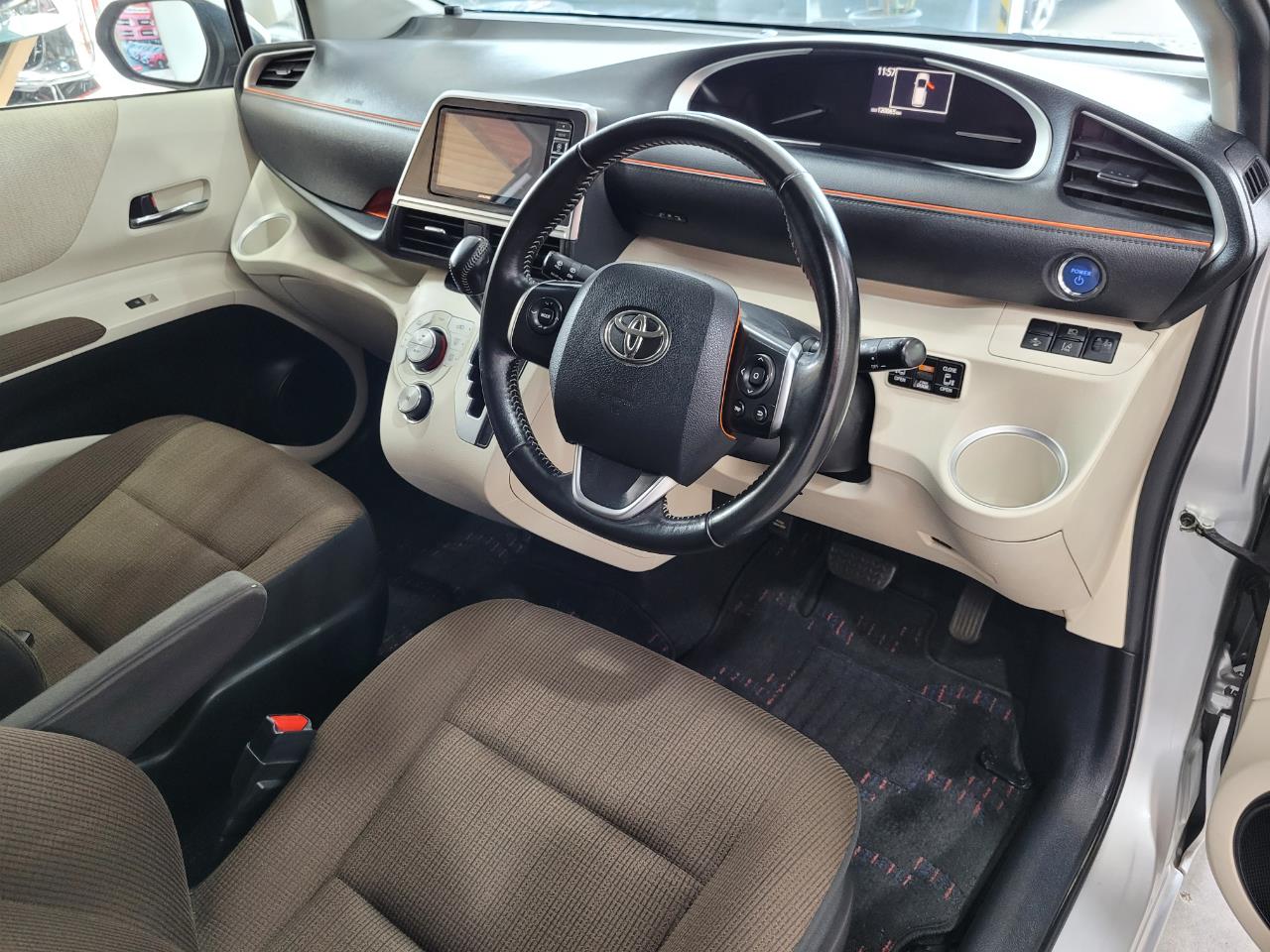 2017 Toyota Sienta