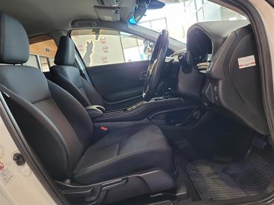 2015 Honda Vezel - Thumbnail