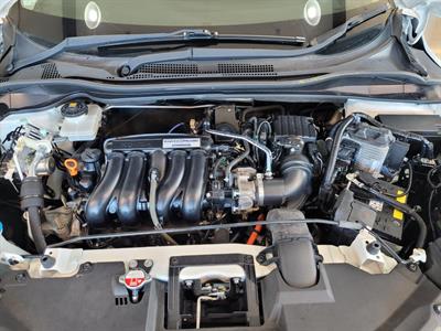 2015 Honda Vezel - Thumbnail