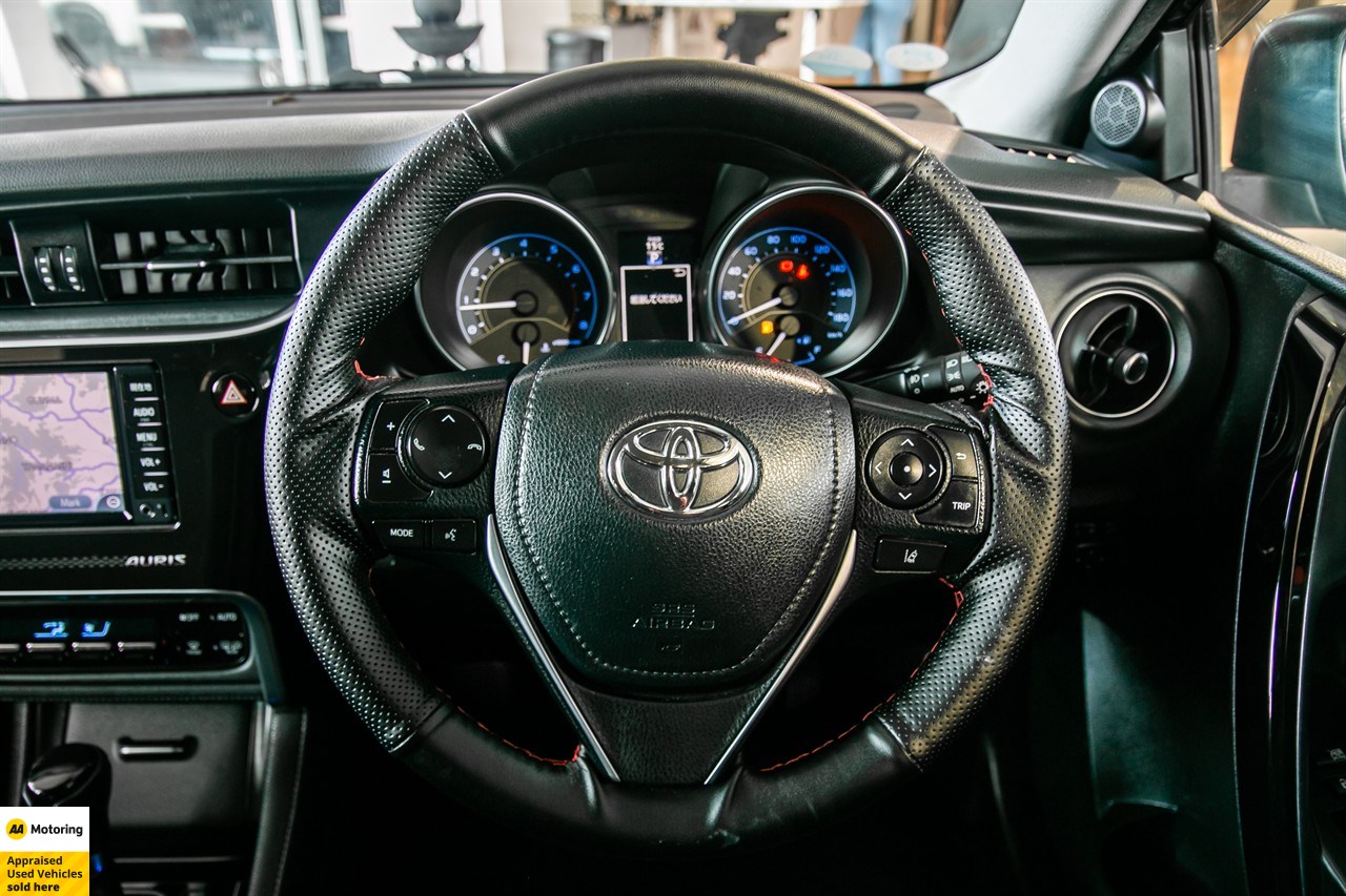 2016 Toyota Auris