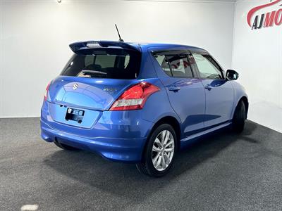 2014 Suzuki Swift - Thumbnail