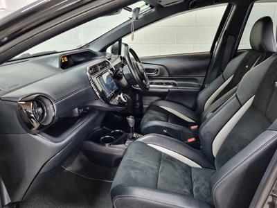 2018 Toyota Aqua - Thumbnail