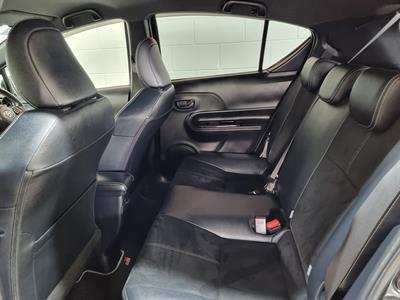 2018 Toyota Aqua - Thumbnail