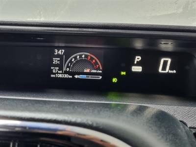 2018 Toyota Aqua - Thumbnail