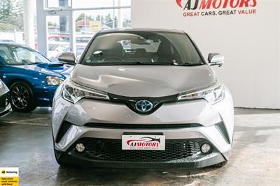 2017 Toyota C-HR - Thumbnail