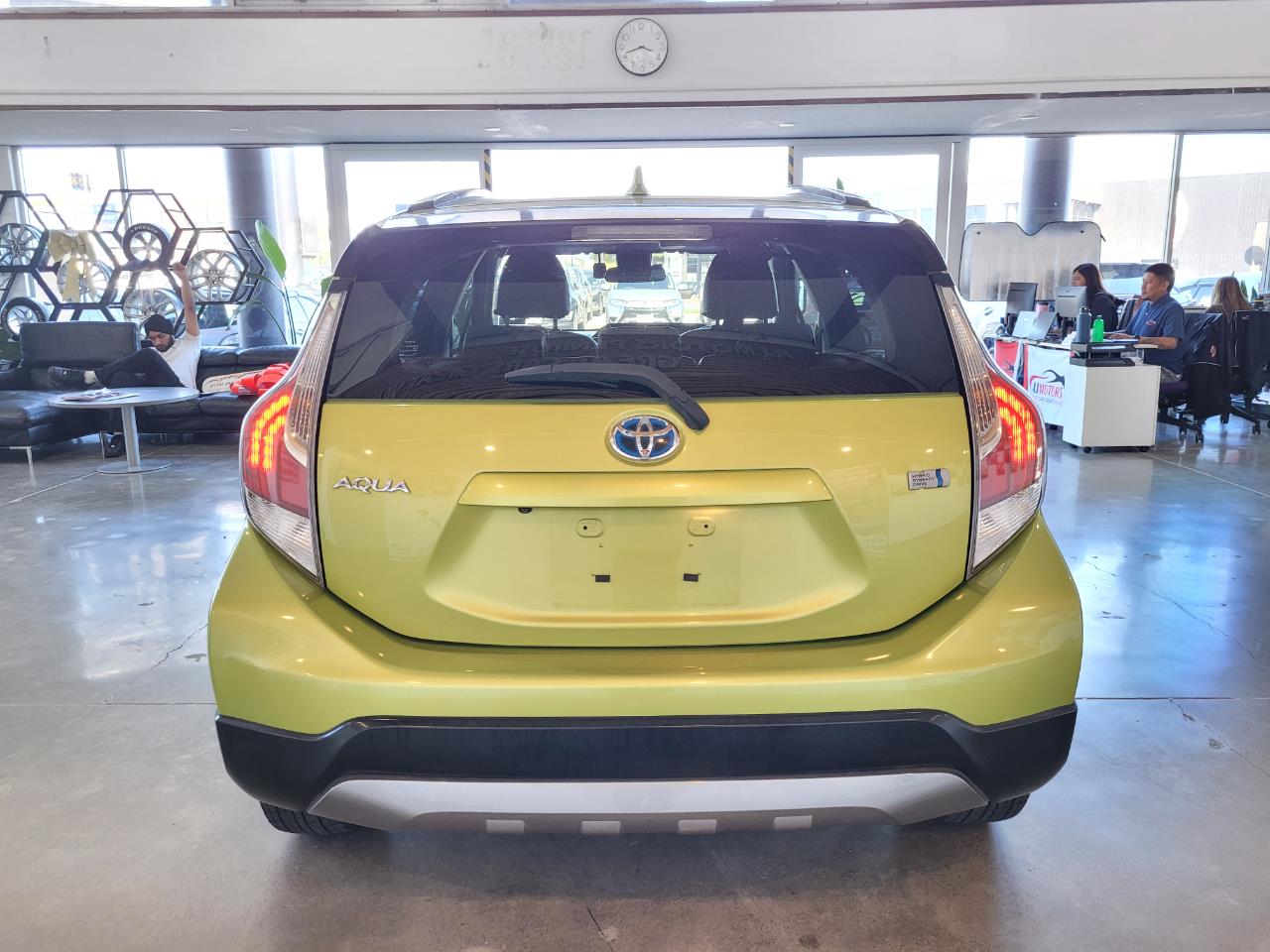 2015 Toyota Aqua