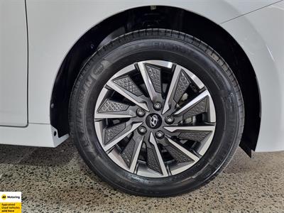 2021 Hyundai IONIQ - Thumbnail