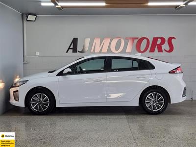 2021 Hyundai IONIQ - Thumbnail