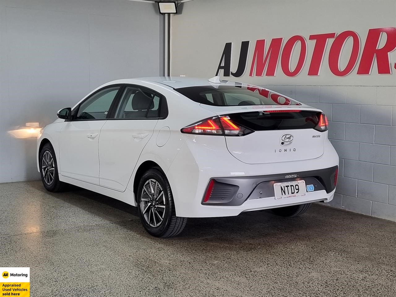 2021 Hyundai IONIQ