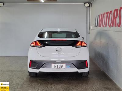 2021 Hyundai IONIQ - Thumbnail