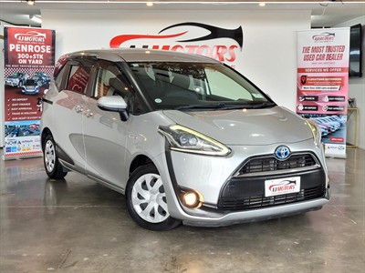 2016 Toyota Sienta - Thumbnail