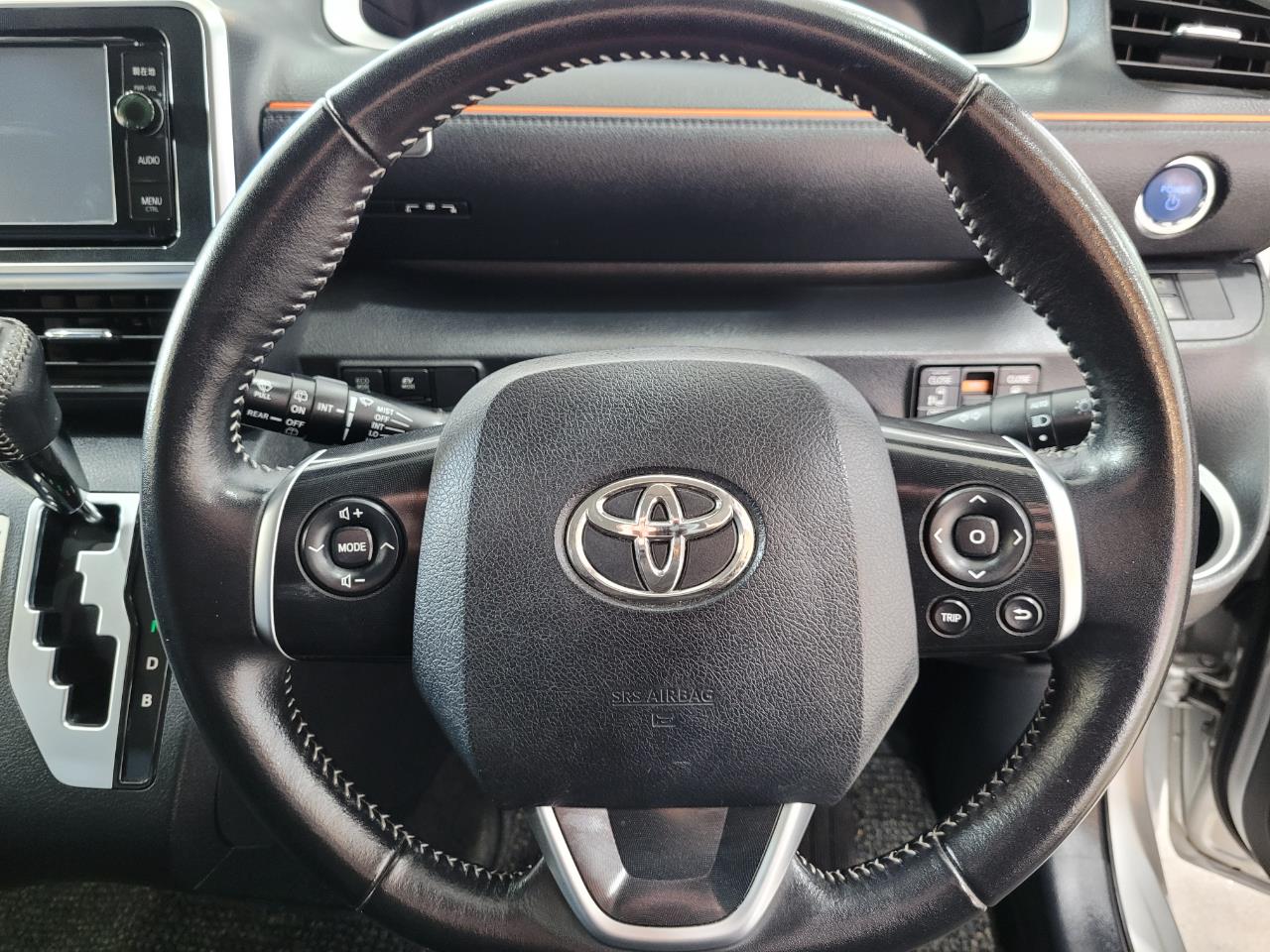 2016 Toyota Sienta