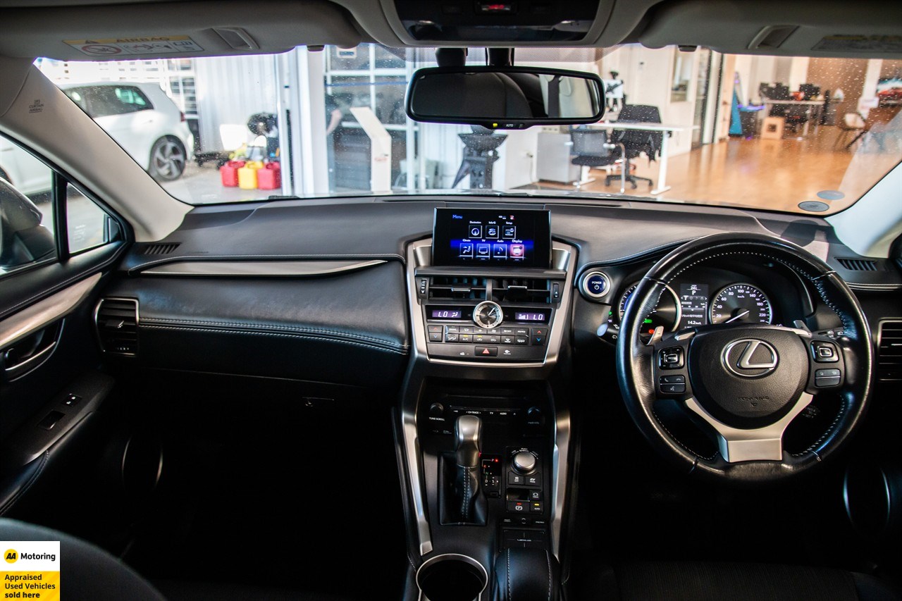 2015 Lexus NX 300h
