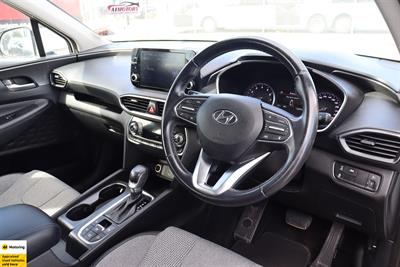 2021 Hyundai Santa Fe - Thumbnail