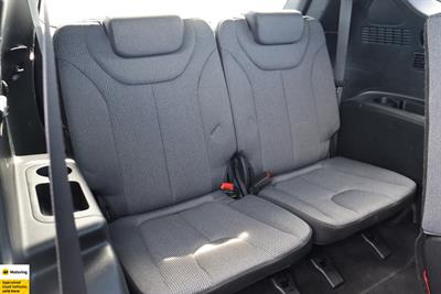 2021 Hyundai Santa Fe - Thumbnail