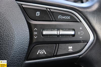 2021 Hyundai Santa Fe - Thumbnail