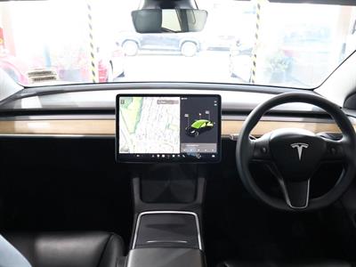 2021 Tesla Model 3 - Thumbnail